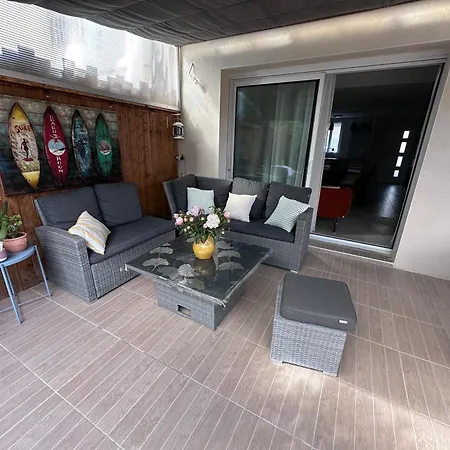 Maison Avec 3 Climatisee A 別荘