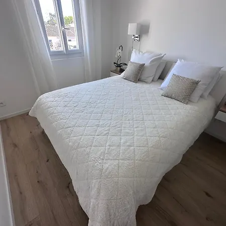 Maison Avec 3 Climatisée à *